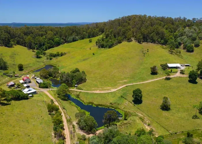 Hinterland Hideaway Farm Stay